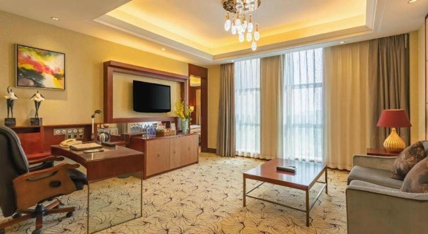 Dezhou Regal Kangbo Hotel Exterior foto